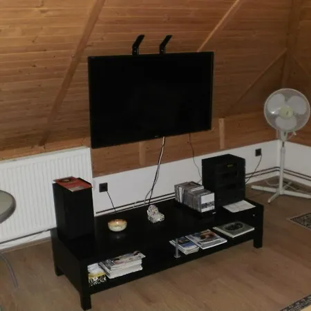 Privat Buk 100 *