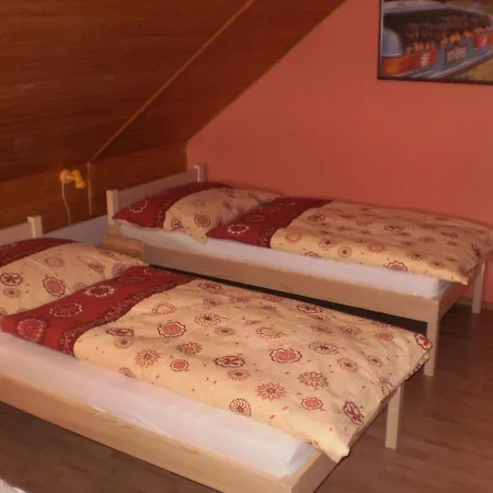 Apartman Privat Buk 100 *